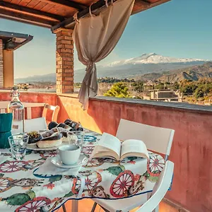 Ferienhaus Mansarda Relax Wellness Gym &, Taormina